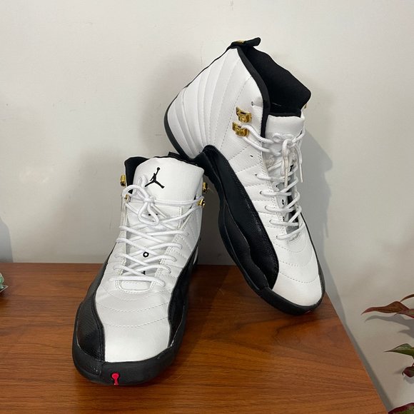 Air Jordan Sneakers 12 XII Taxi Men\'s Size 11 Jumpman 13060 main image 9